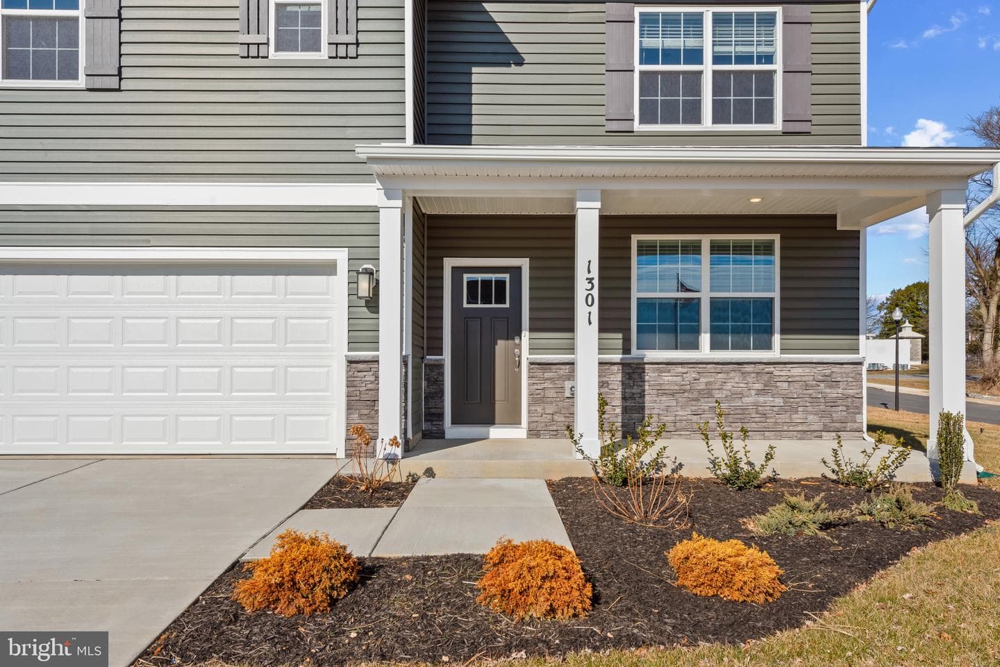 801 Hyssop Court photo 5