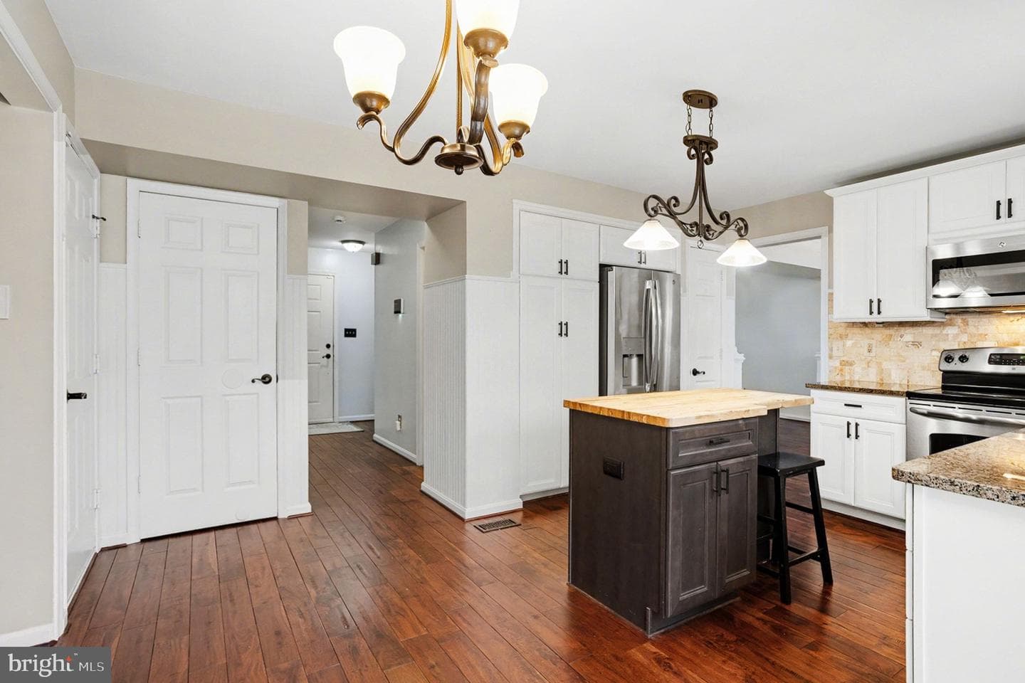 1707 Connor Place photo 9