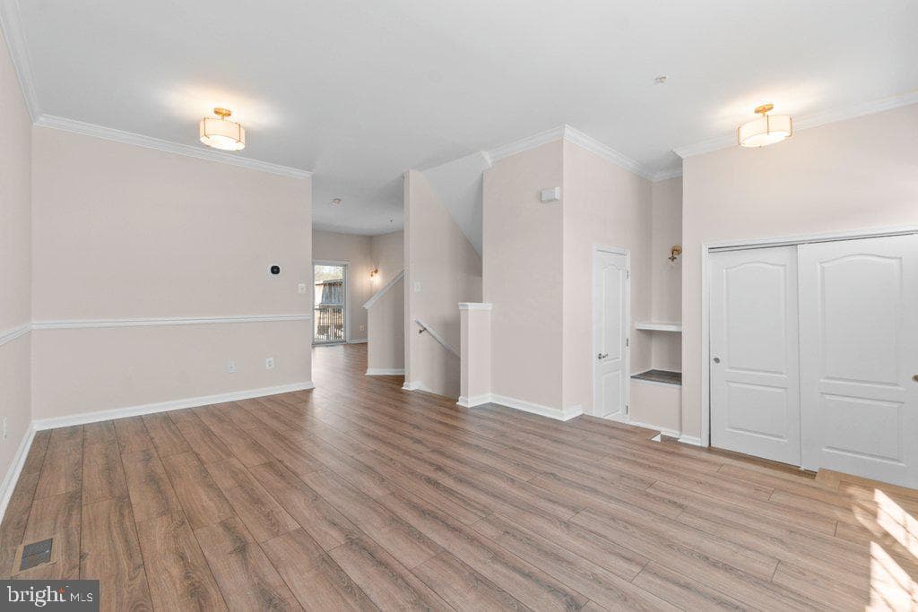 589 Kirkcaldy Way photo 10