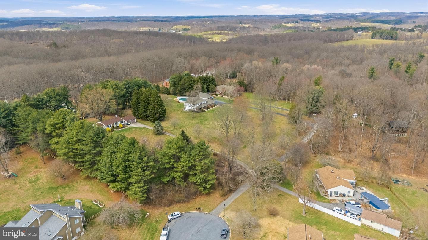 4052 Ganford Court photo 4