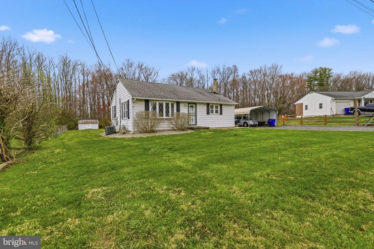 1503 Green Road photo 37