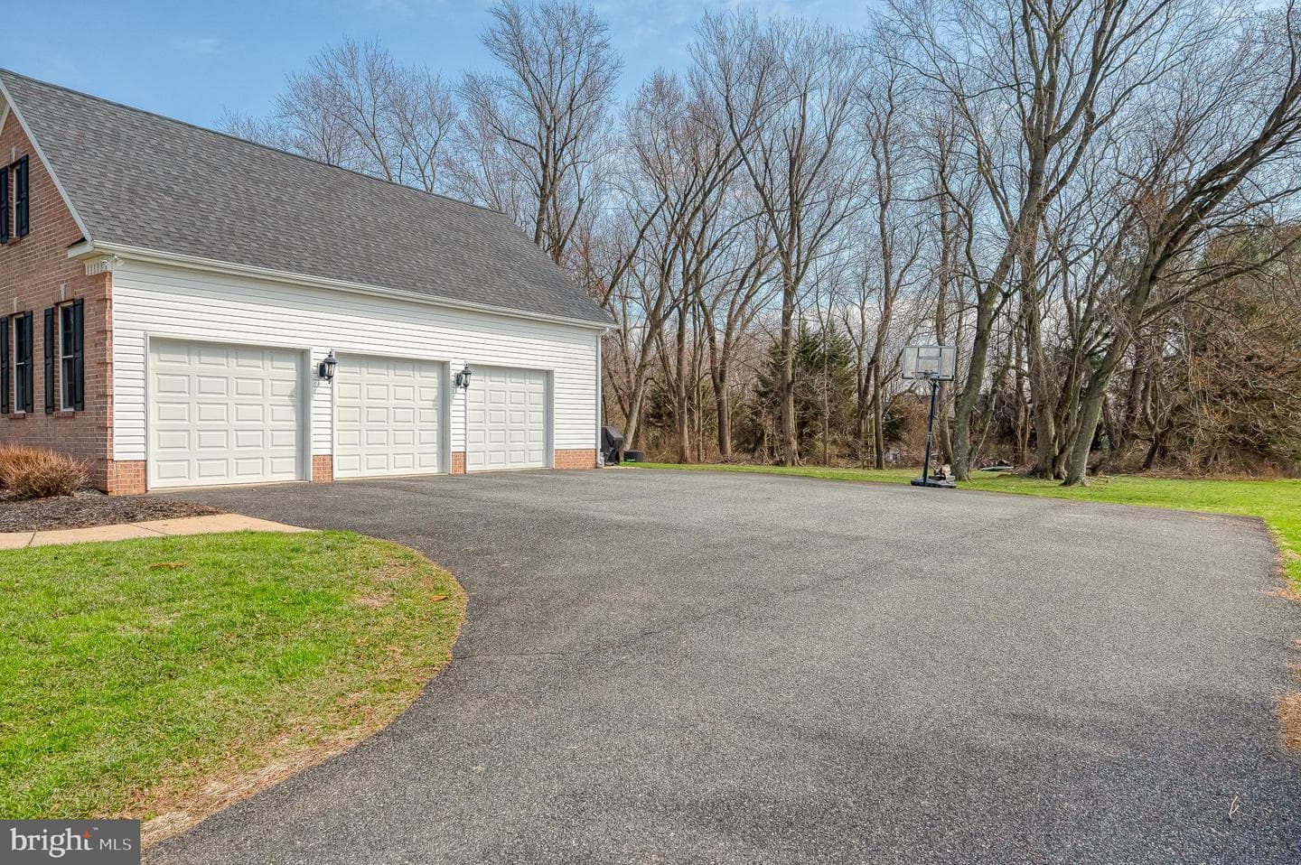 2804 Glen Keld Court photo 3
