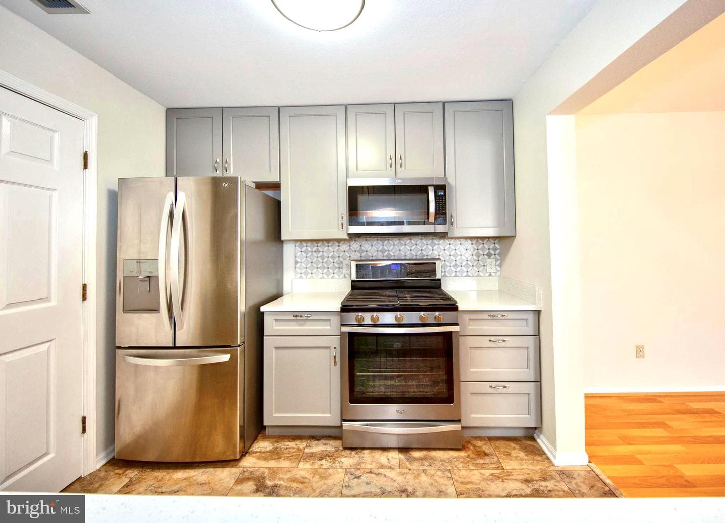 302 Canterbury Road #302-J photo 5