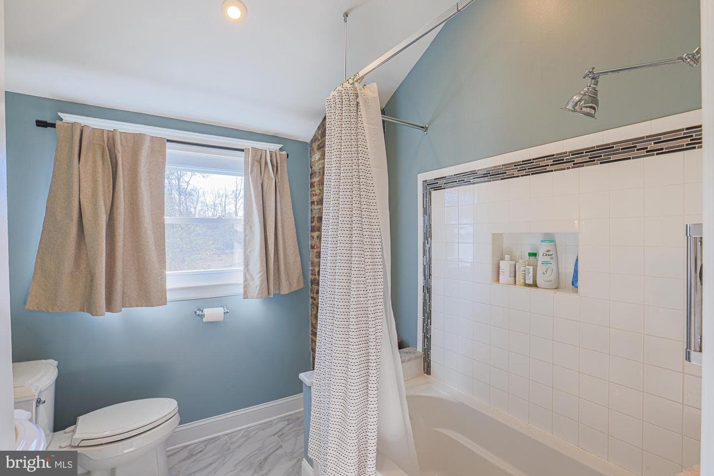 402 Philadelphia Road photo 39