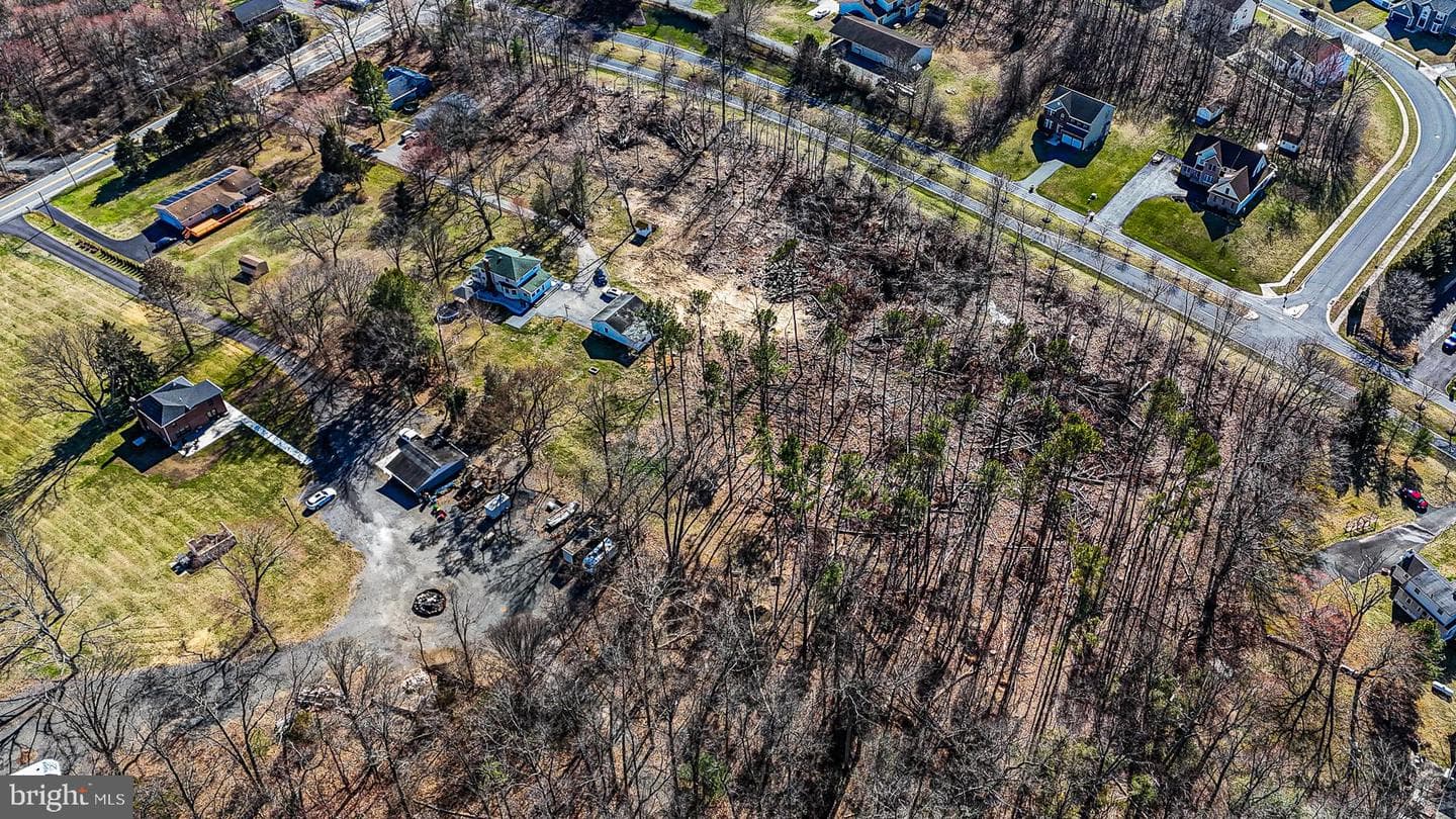 402 Philadelphia Road photo 52