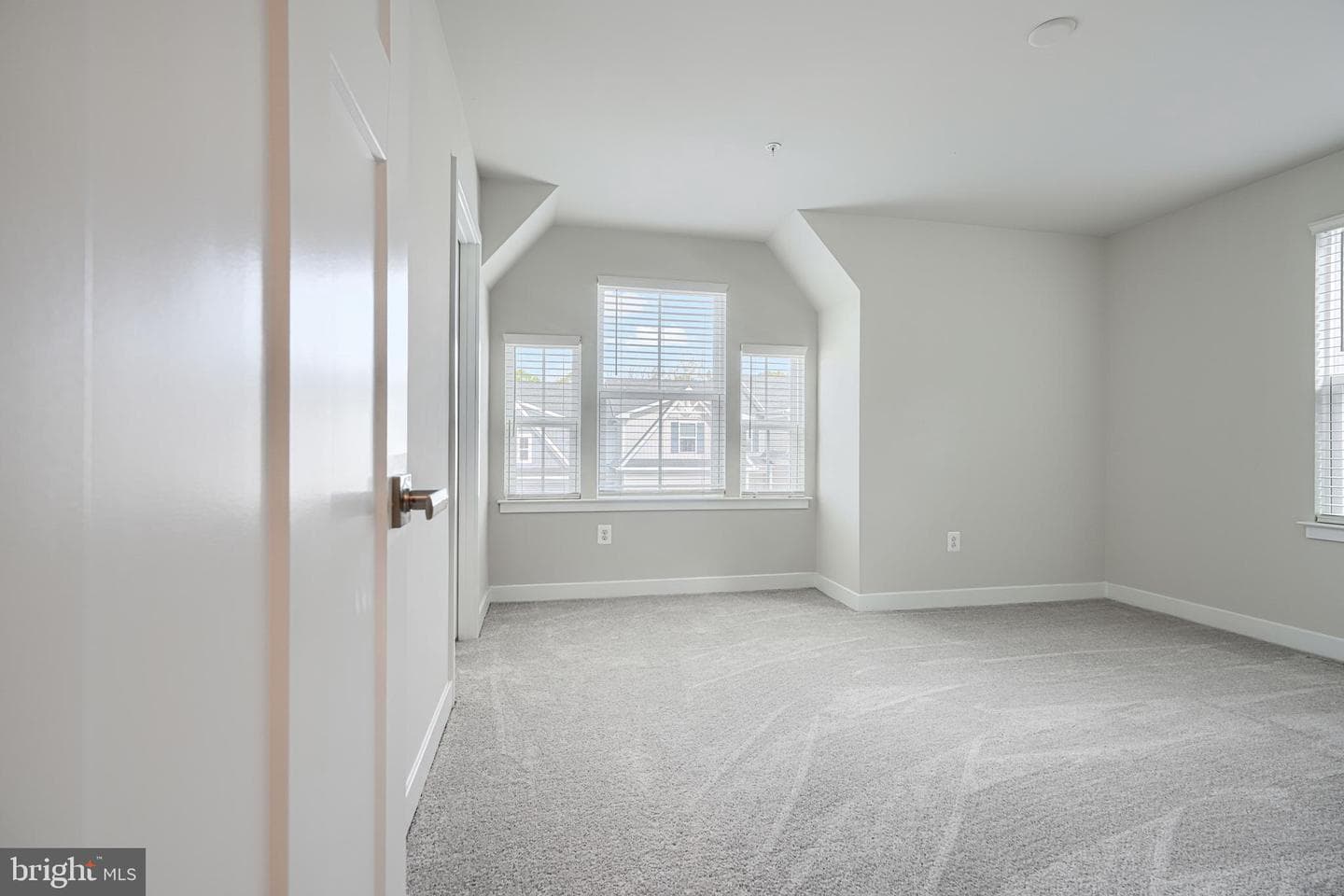 2422 Steamboat Way photo 34