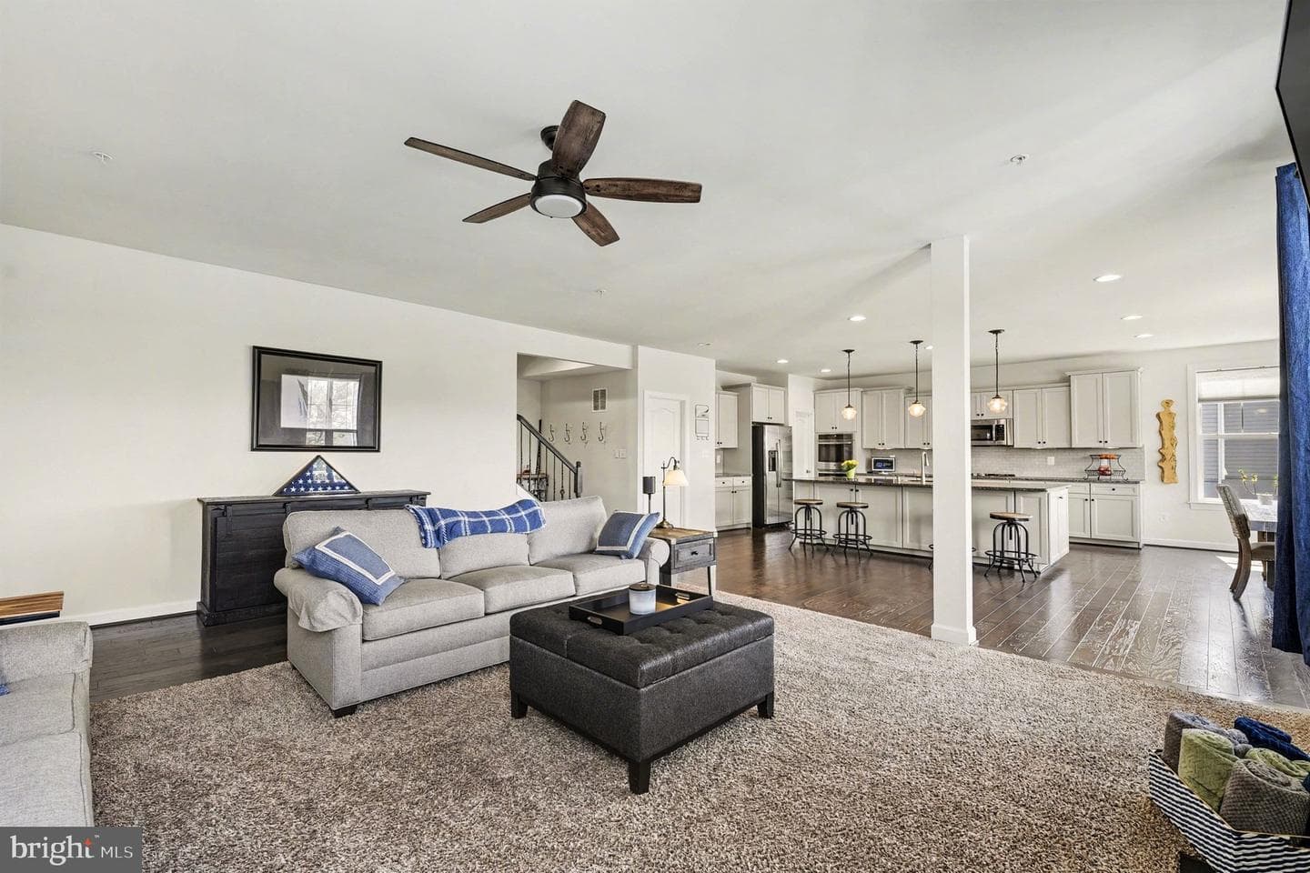 724 Montravel Court photo 12