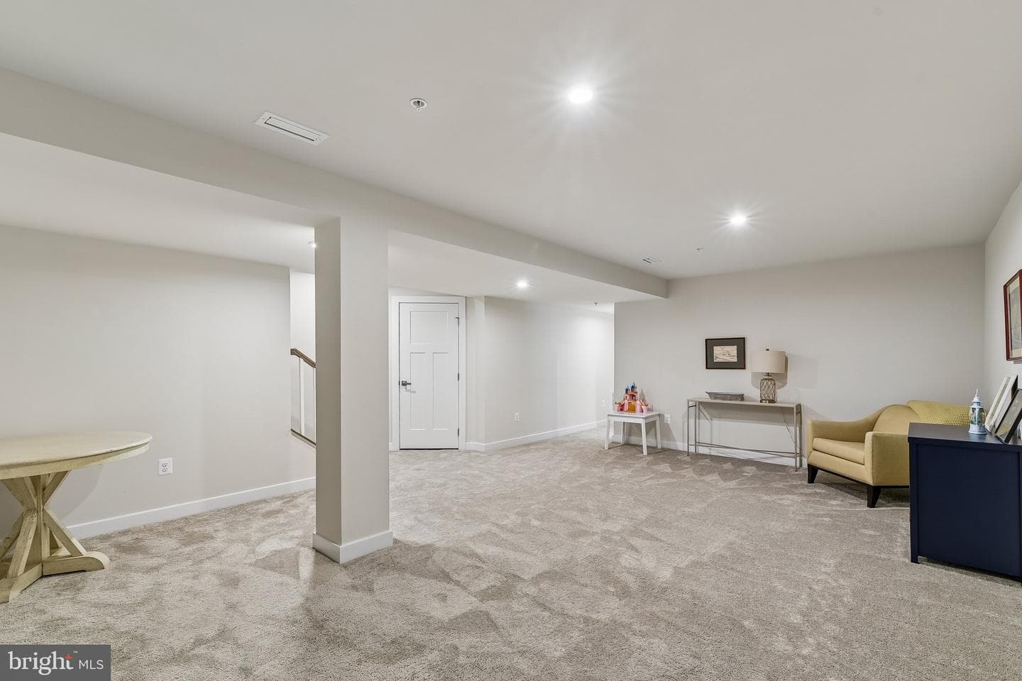 637 Iron Road photo 29