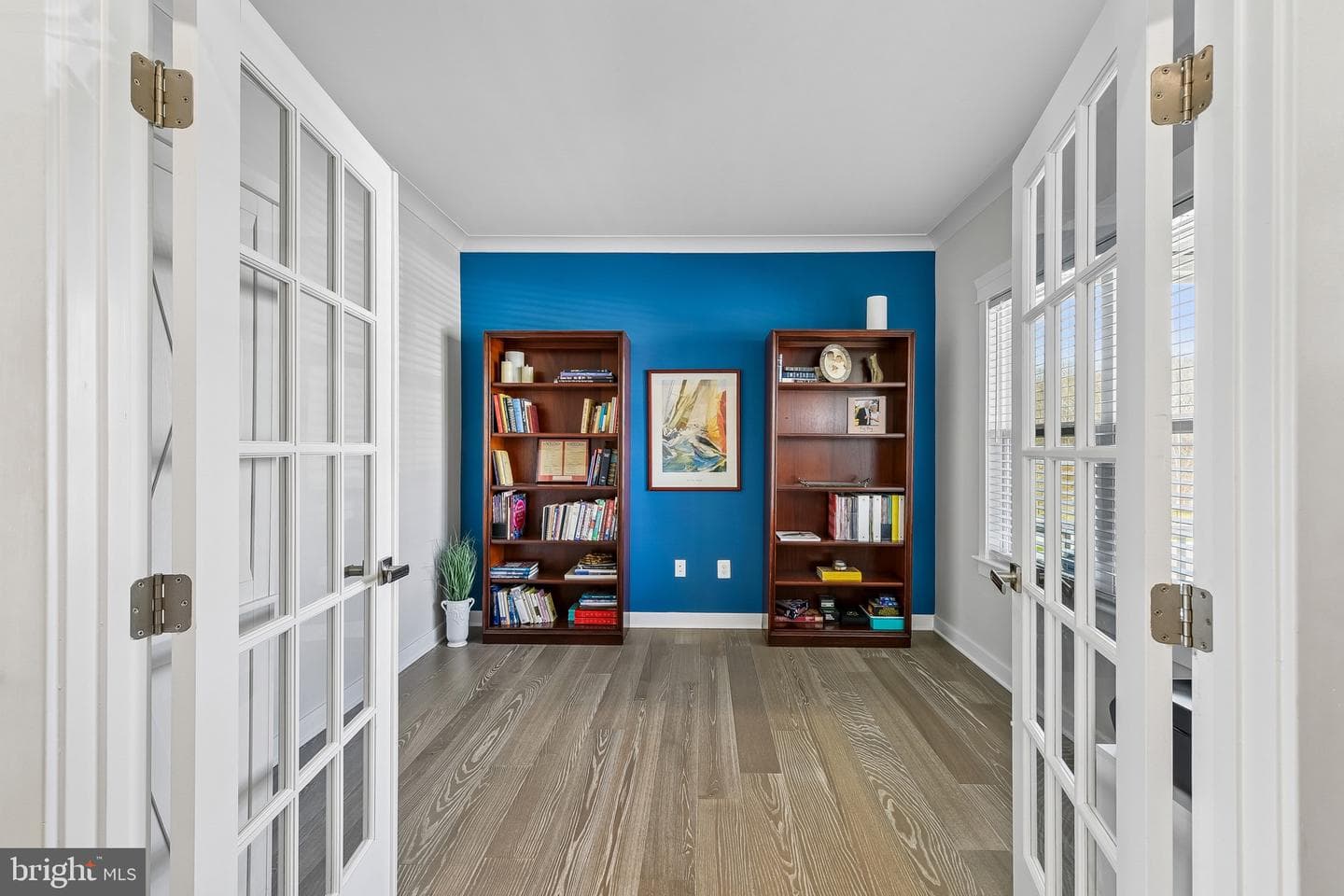 637 Iron Road photo 5