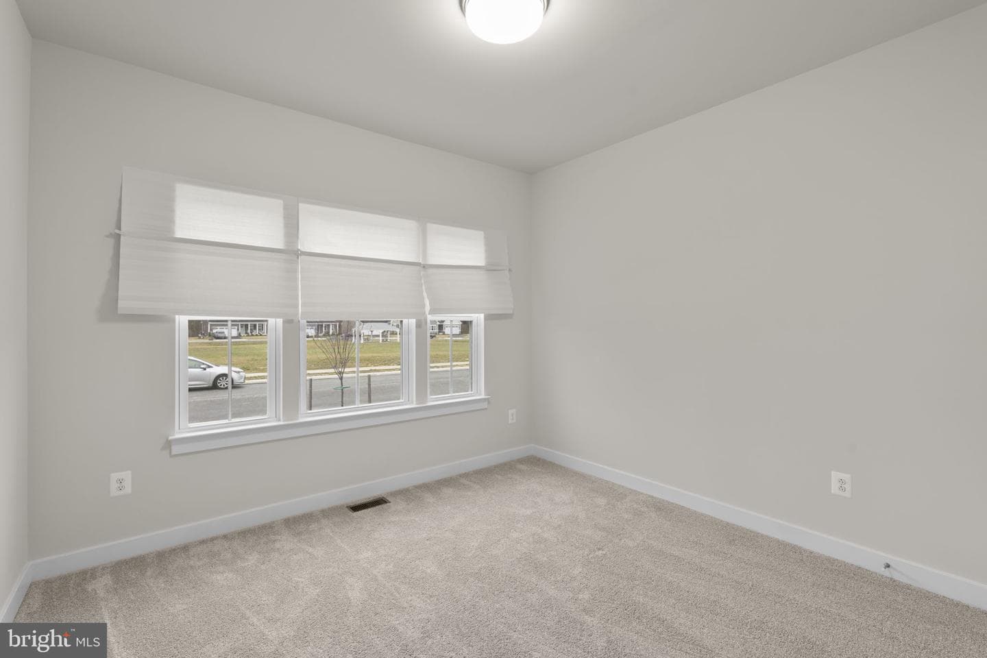 747 Sagebrush Loop photo 22