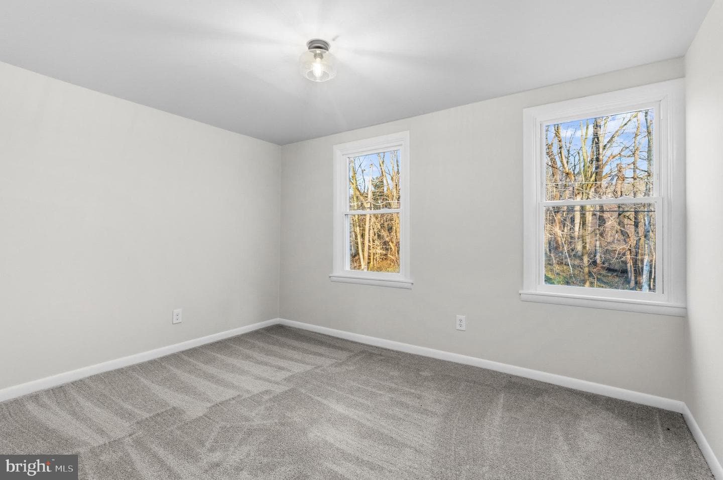 541 Robinhood Road photo 22