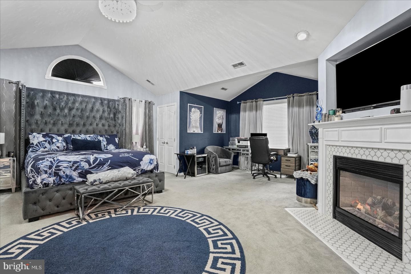 41 Saturn Drive photo 21