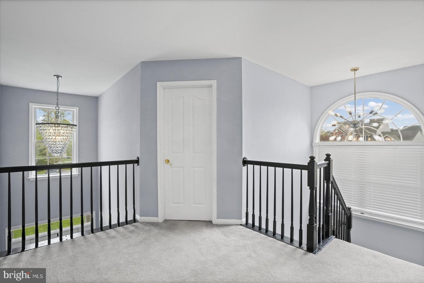 41 Saturn Drive photo 34