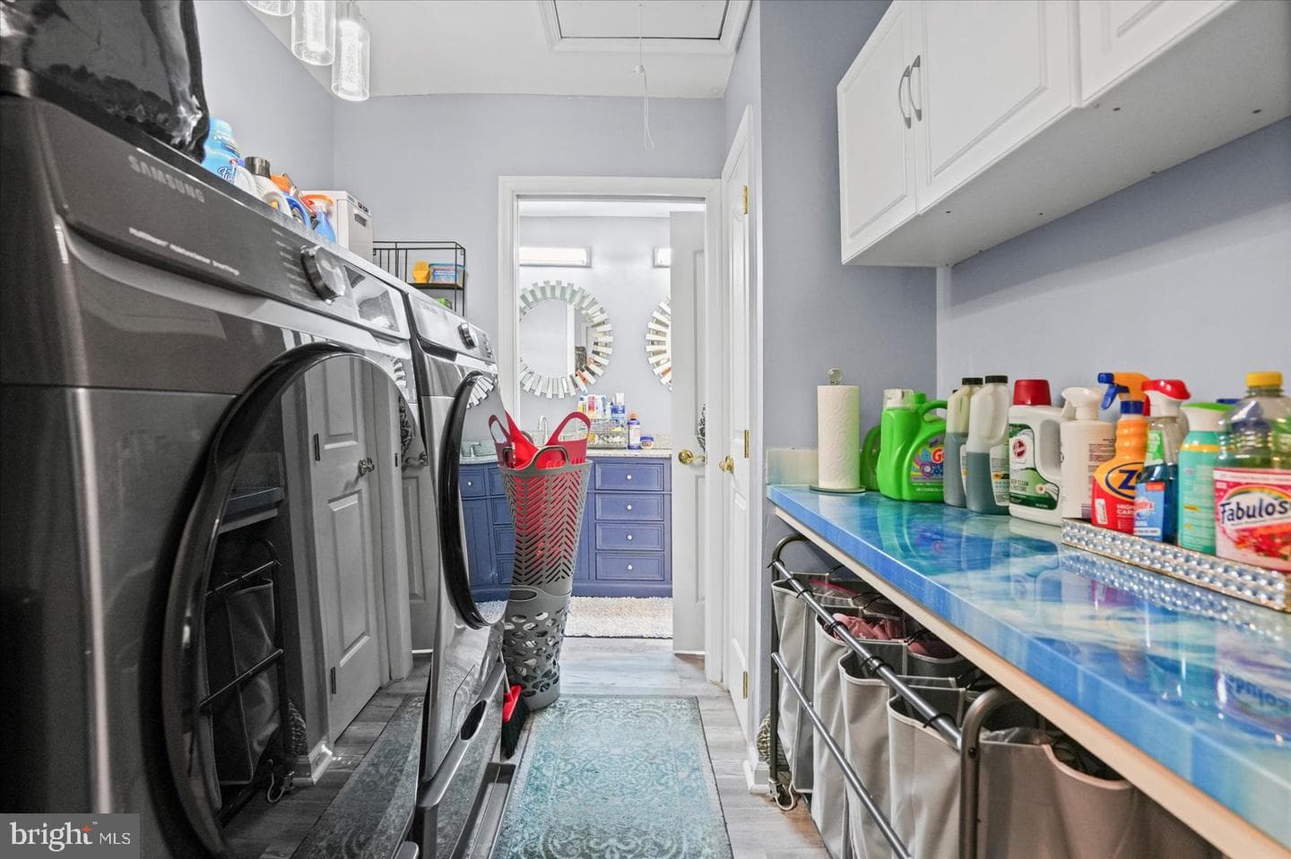 41 Saturn Drive photo 39