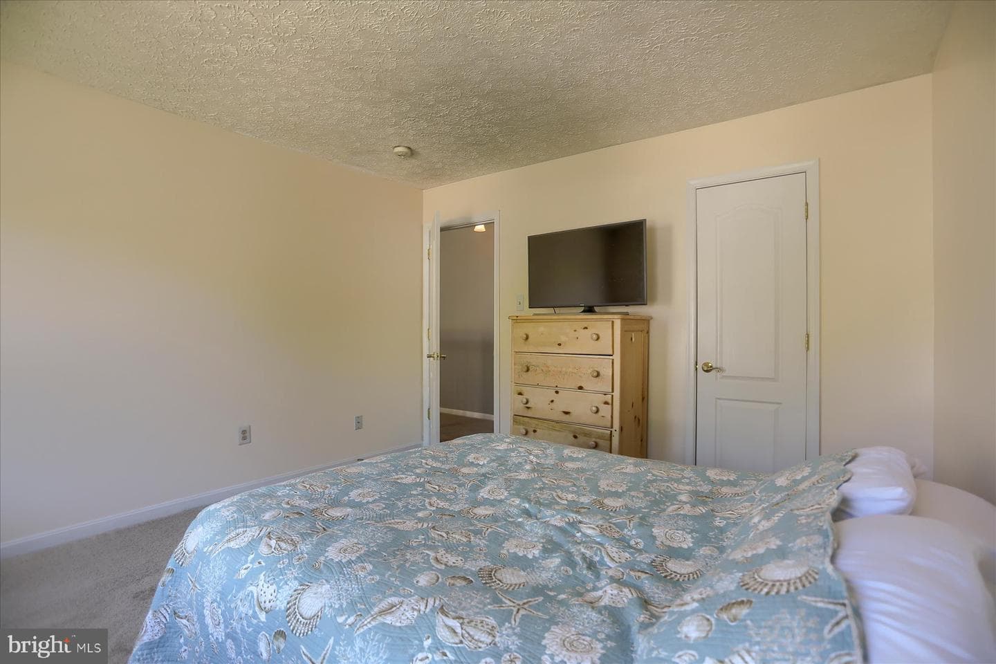 631 Prestwick Trail photo 35