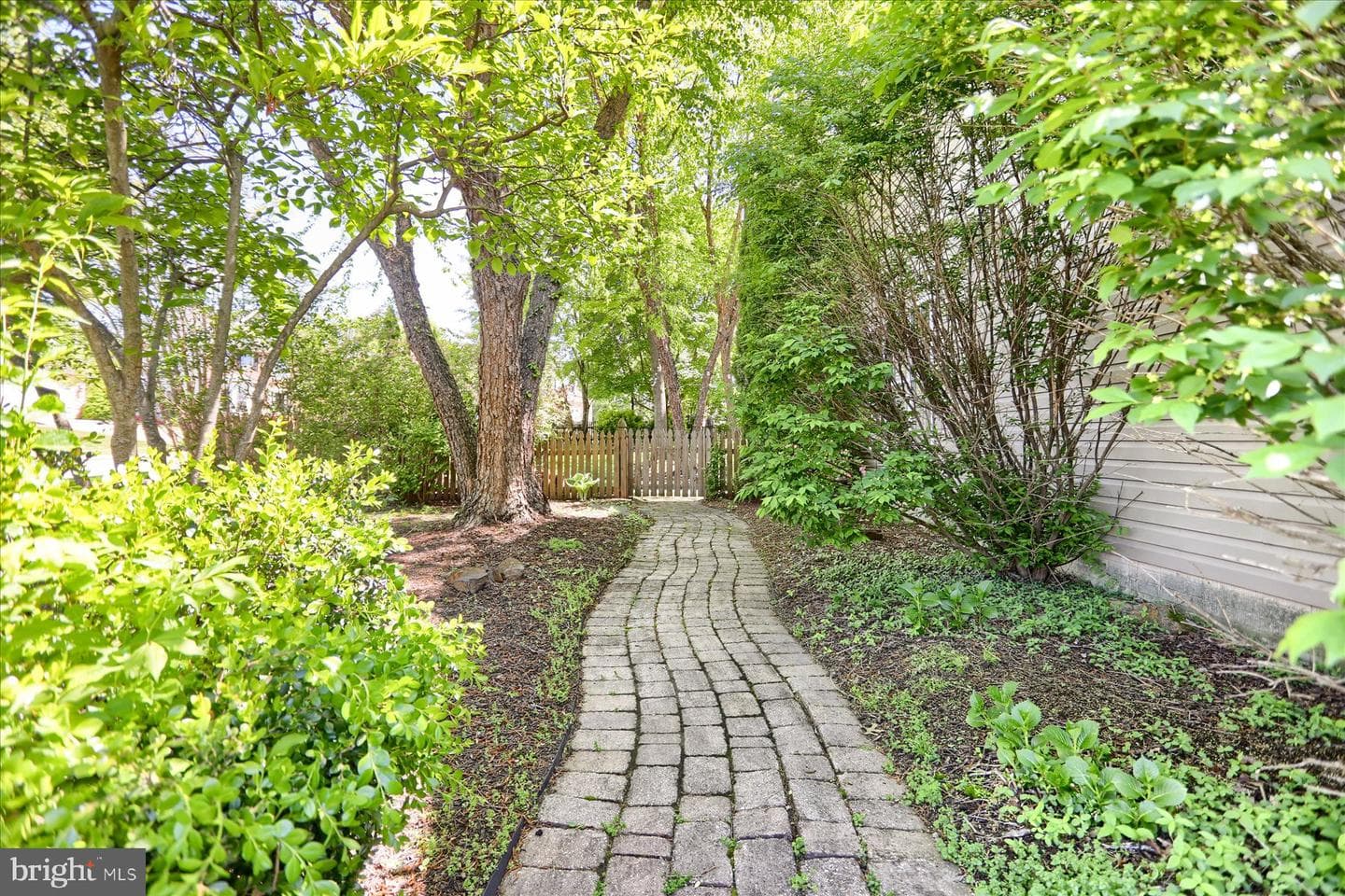 631 Prestwick Trail photo 58