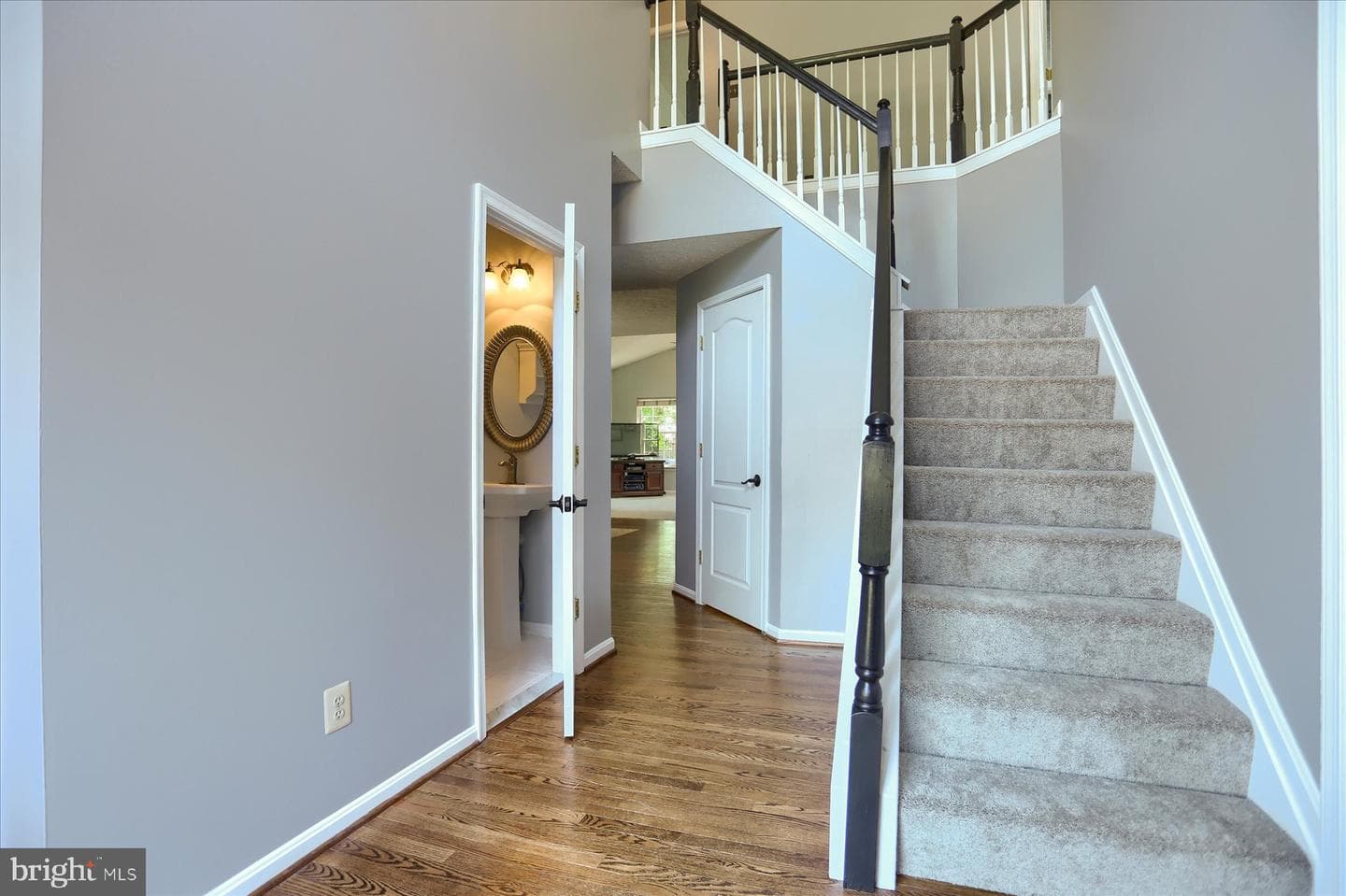 631 Prestwick Trail photo 7