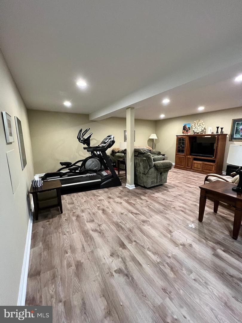 400 Chadford Court photo 13