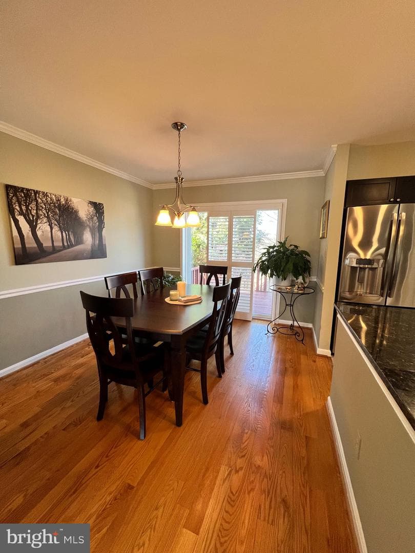 400 Chadford Court photo 7