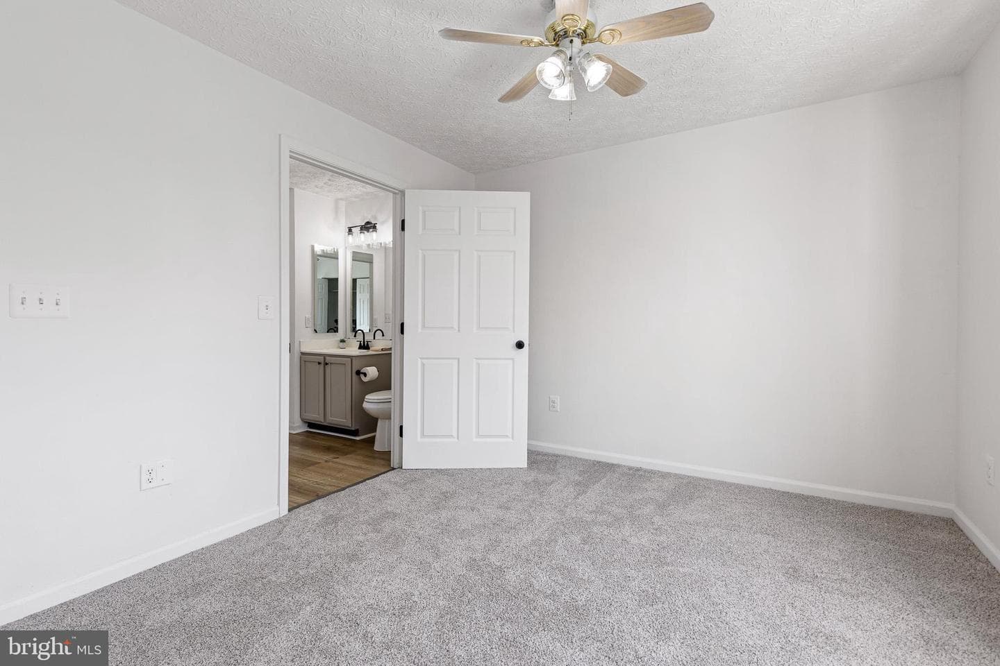 110 Bayland Drive #g photo 4
