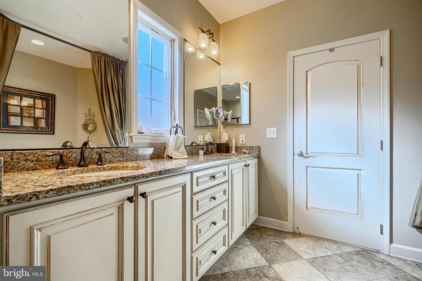 102 Flying Ebony Place photo 44