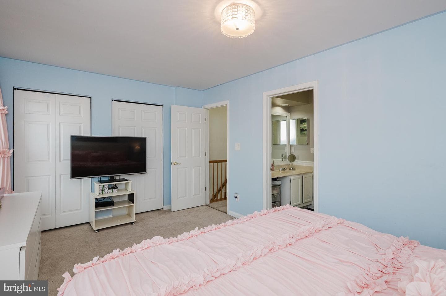 304 Sunray Court photo 22