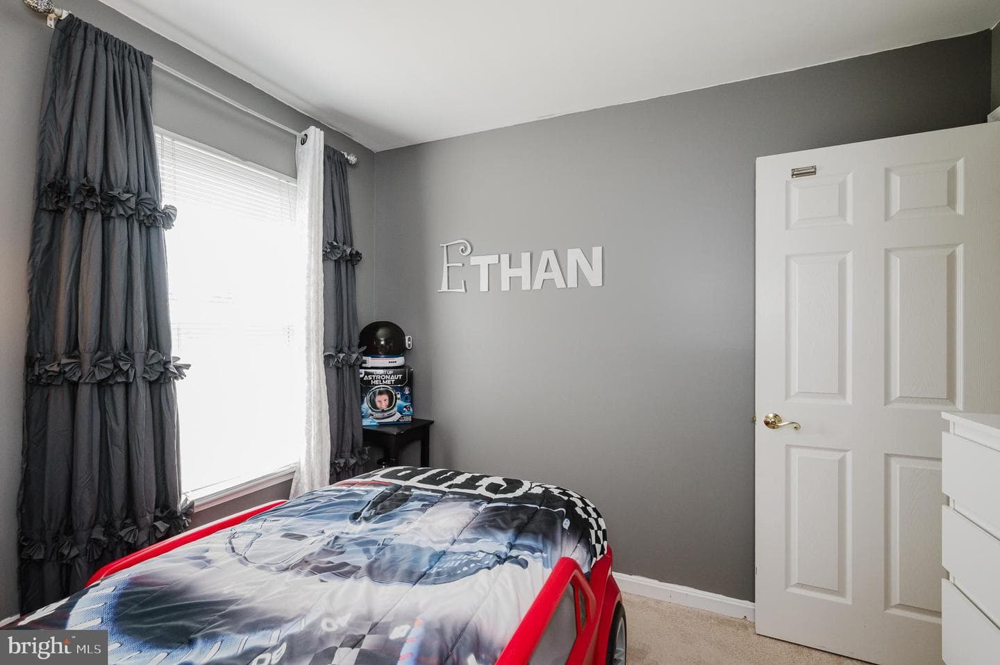 304 Sunray Court photo 29