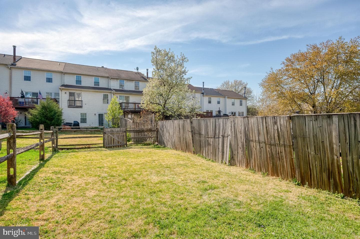 304 Sunray Court photo 42