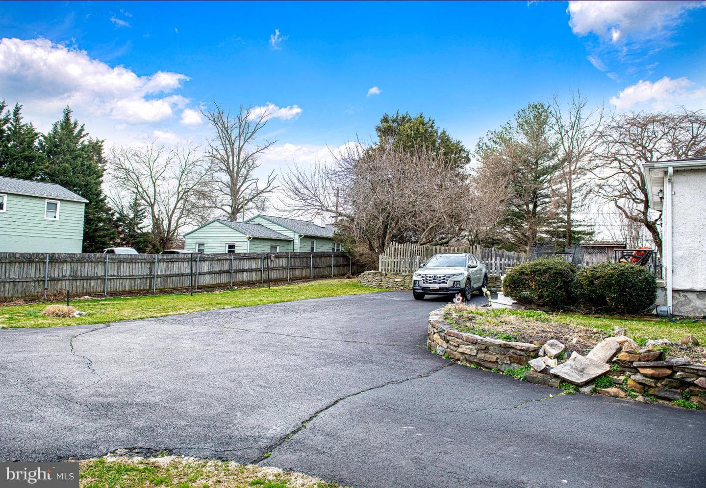 5 Glenville photo 15