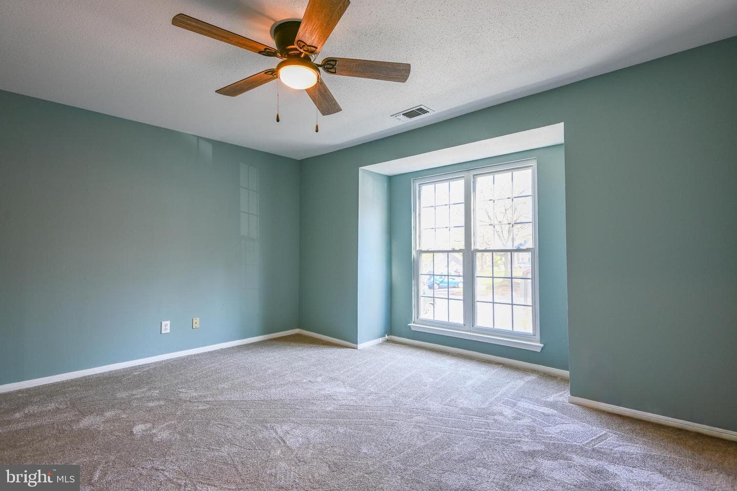 606 Squire Lane #606-G photo 17