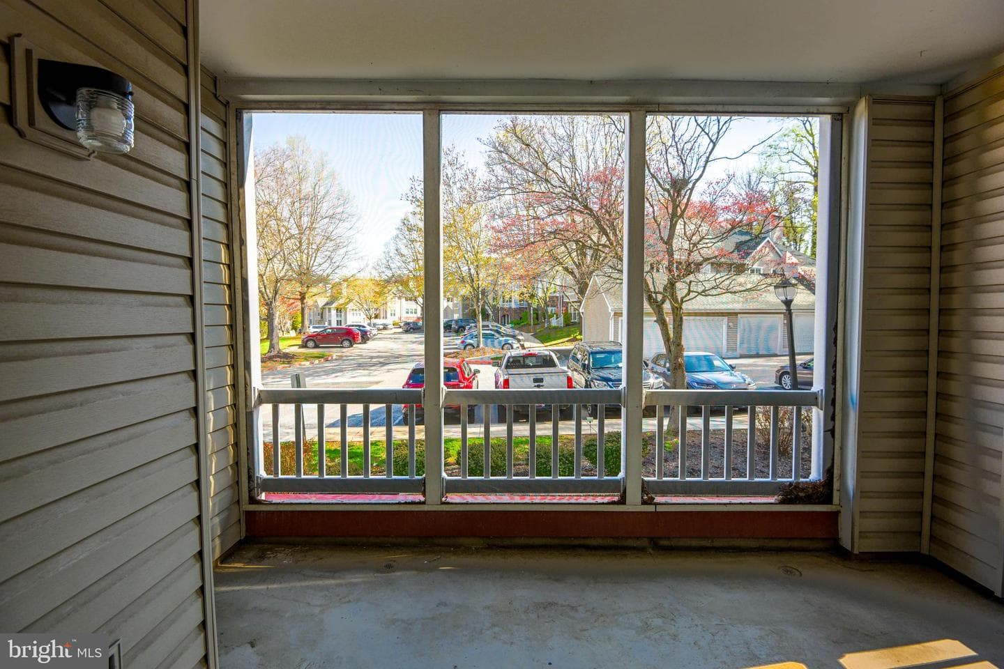 606 Squire Lane #606-G photo 24