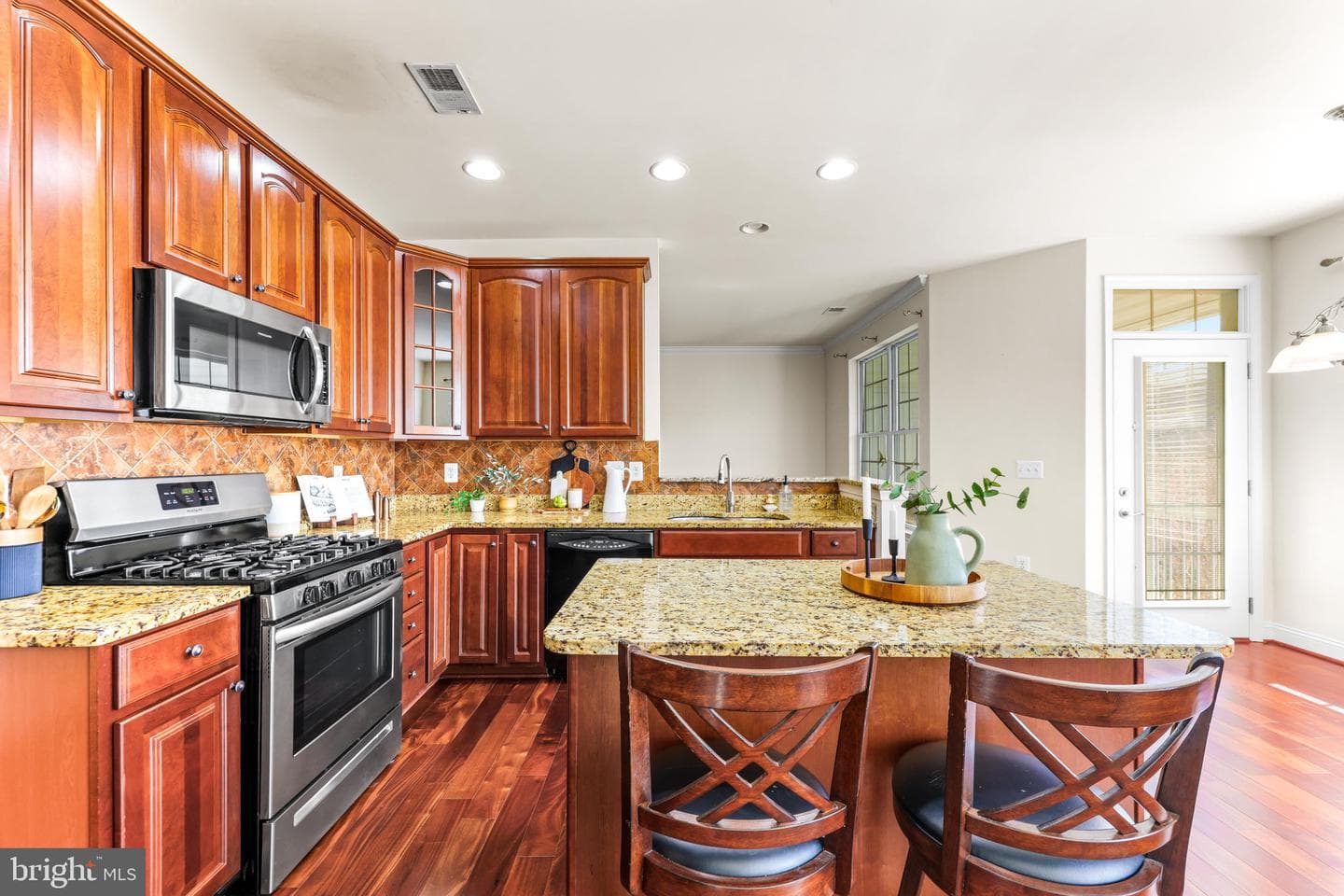 1818 Selvin Drive #203 photo 12