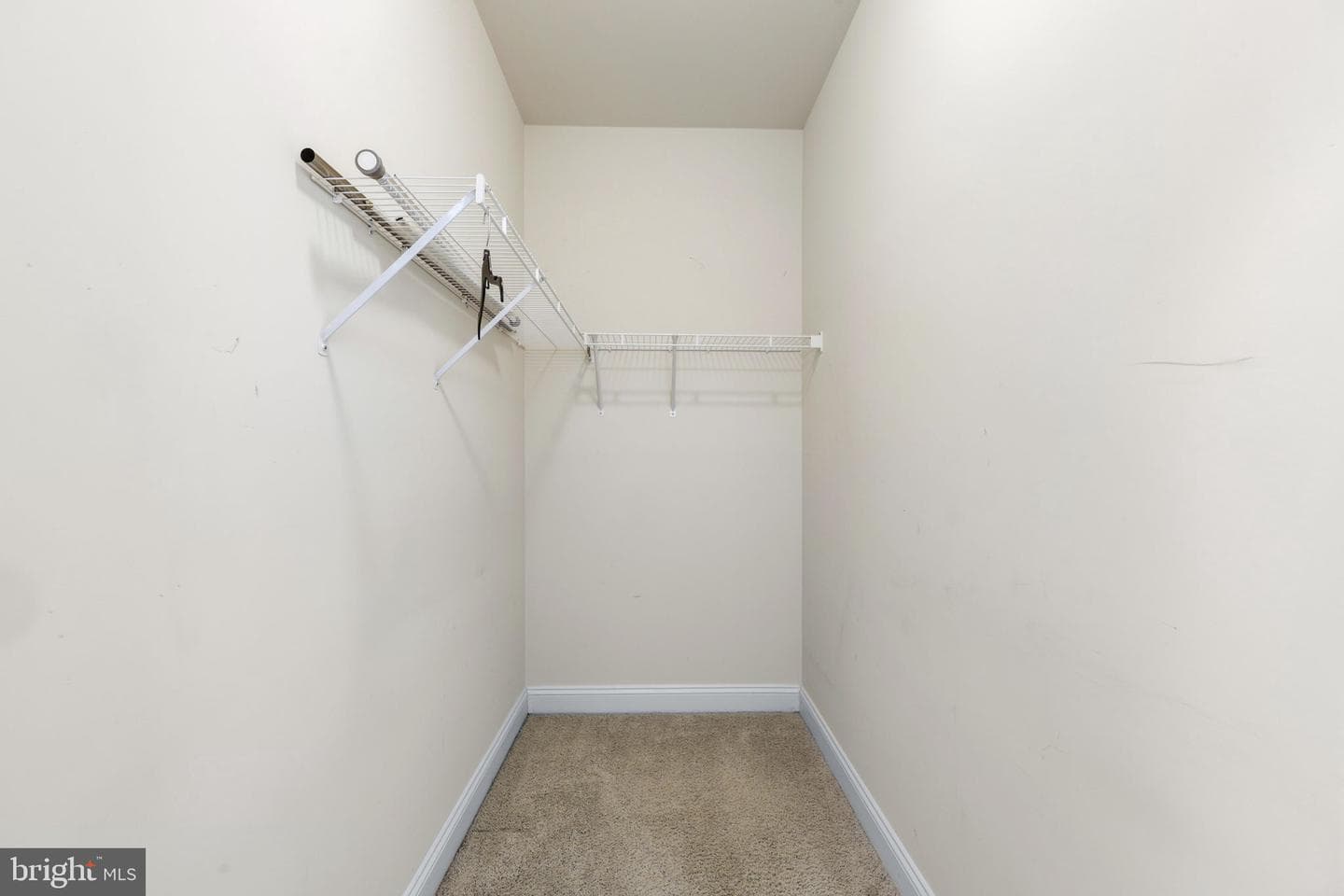 1818 Selvin Drive #203 photo 32