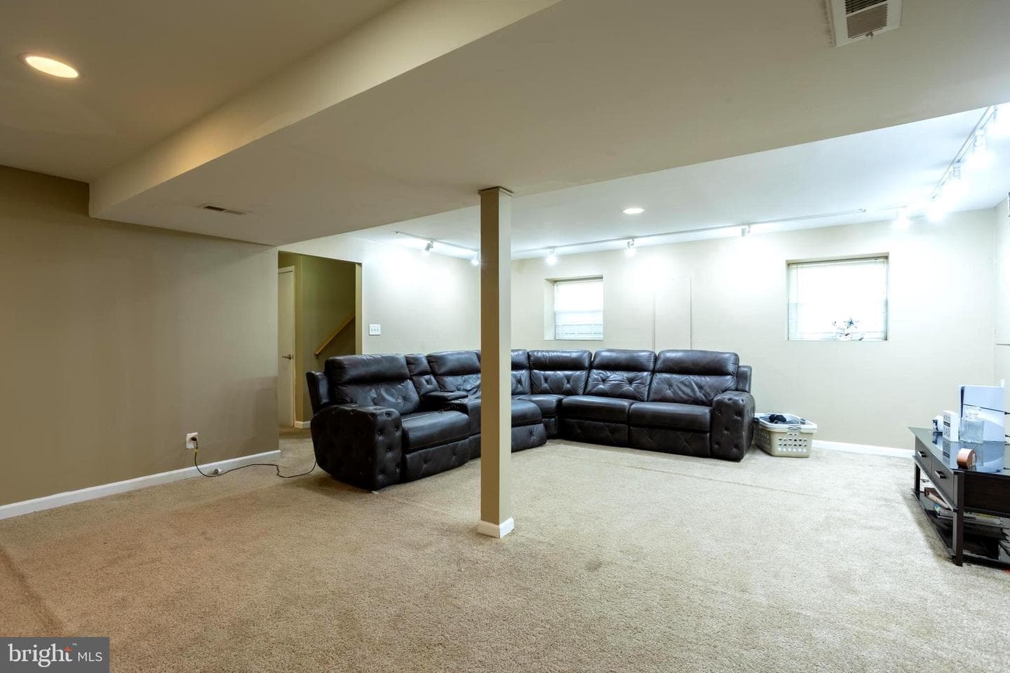 1113 Walnut Hill Court photo 27