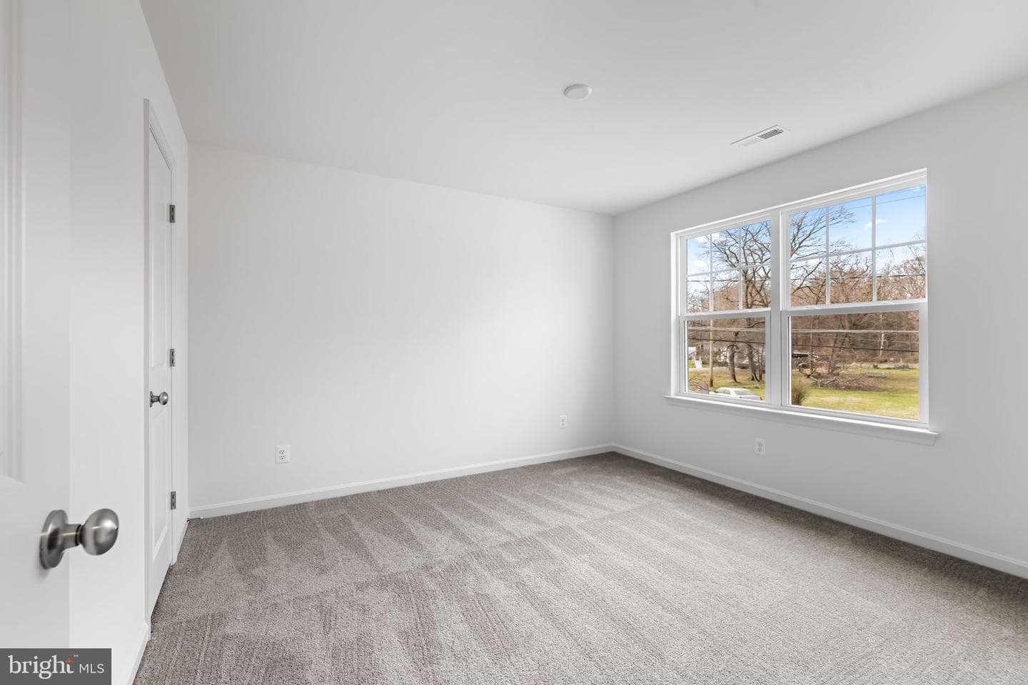 2115 Nuttal Avenue photo 13