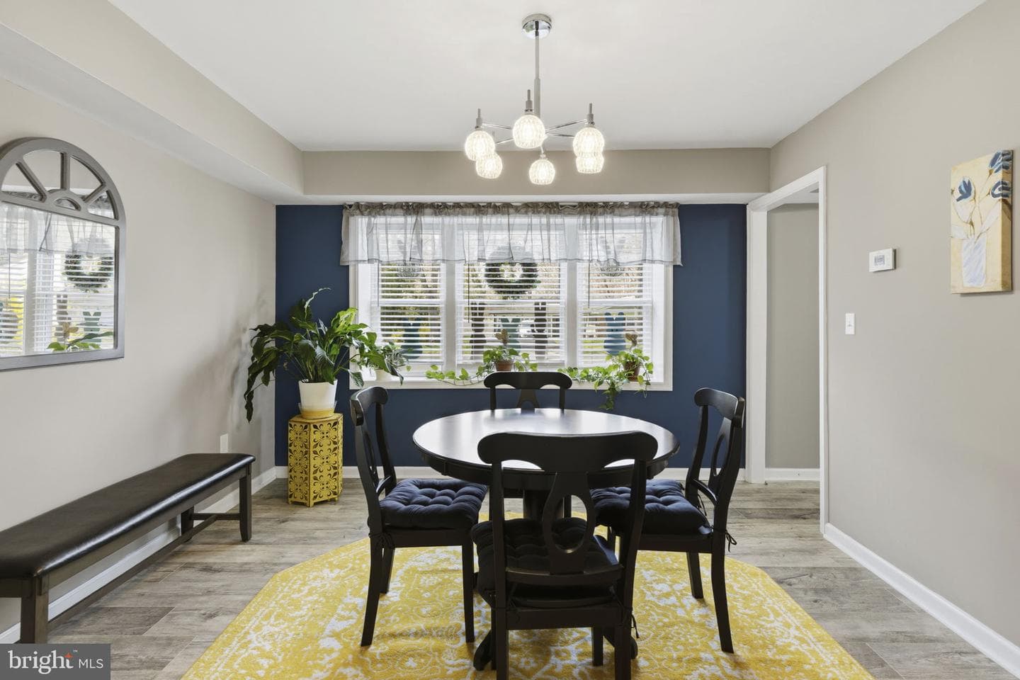 505 Foster Knoll Drive photo 12