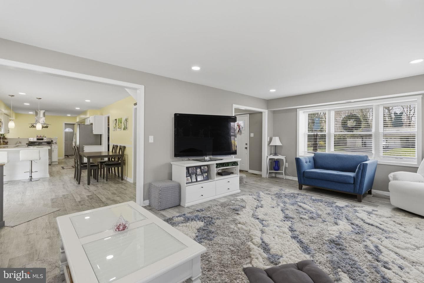 505 Foster Knoll Drive photo 6