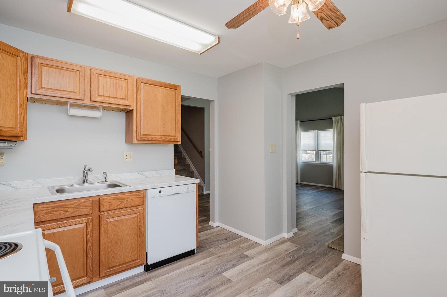 406 Laburnum Road photo 14