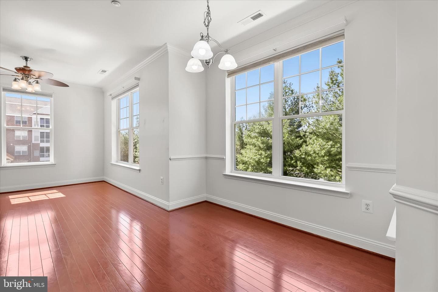 311 Tiree Court #202 photo 24