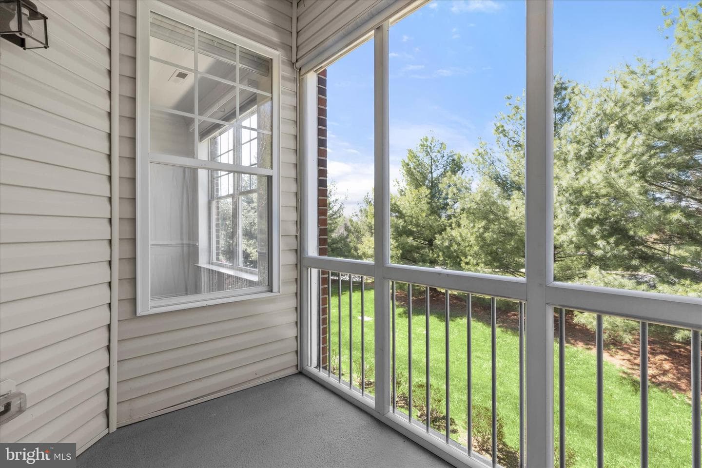 311 Tiree Court #202 photo 3