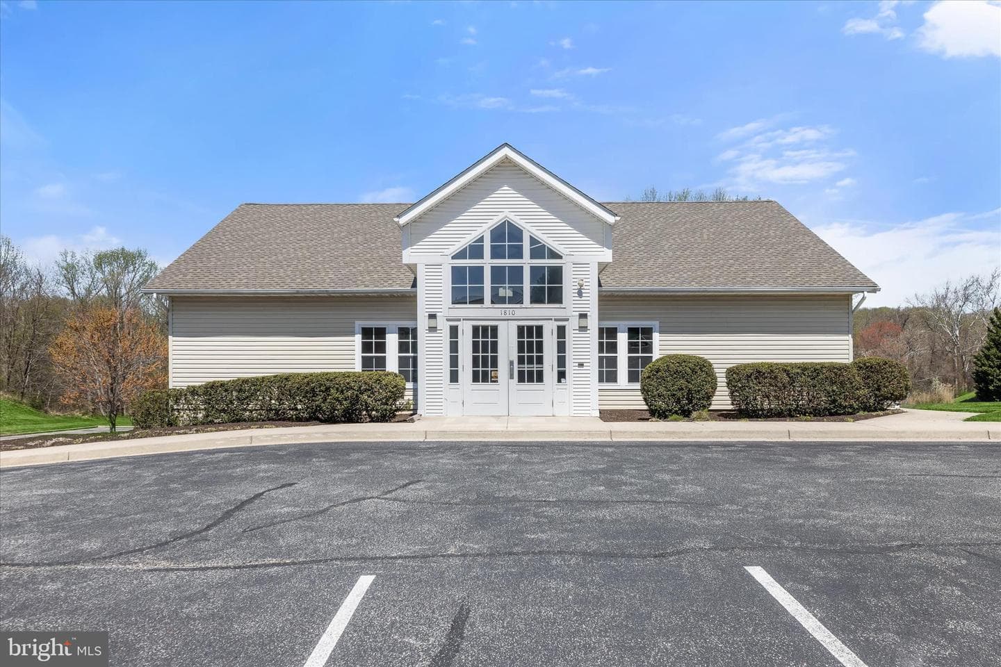 311 Tiree Court #202 photo 38