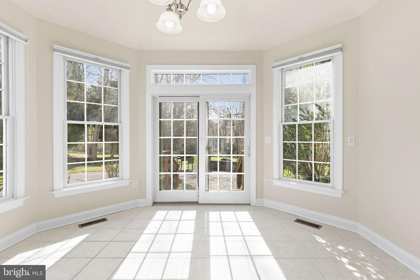 2019 Twin Lakes Drive photo 22