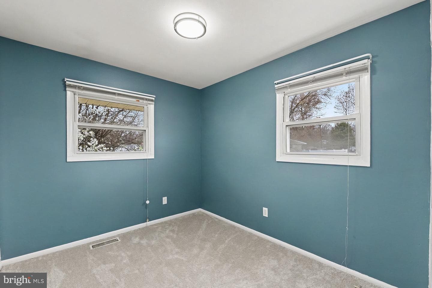 2309 Perry Avenue photo 15