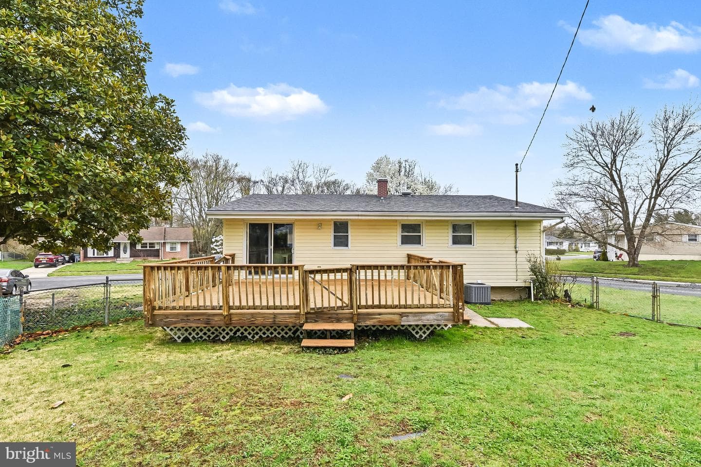 2309 Perry Avenue photo 23