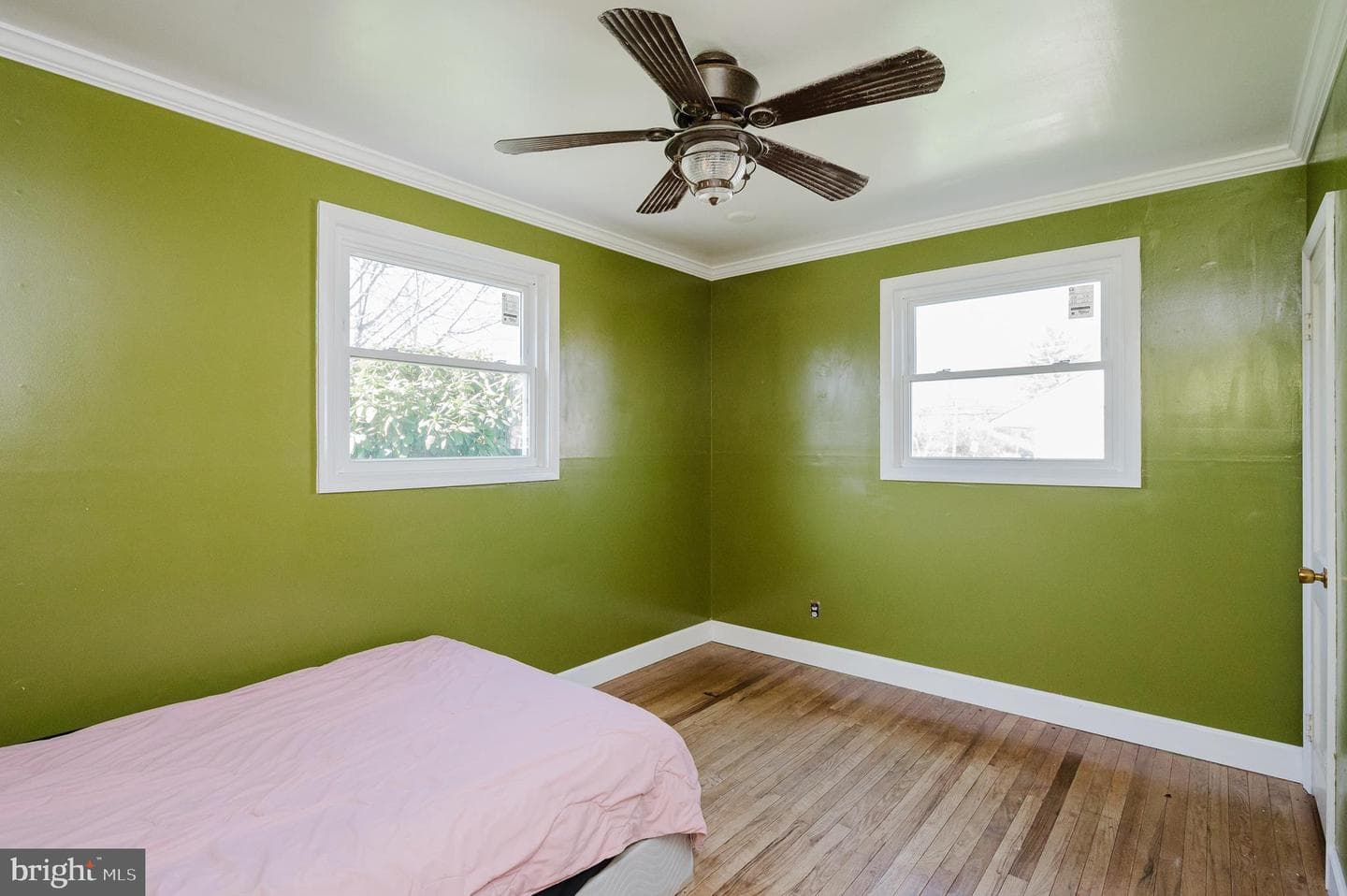 147 Bay Blvd photo 21