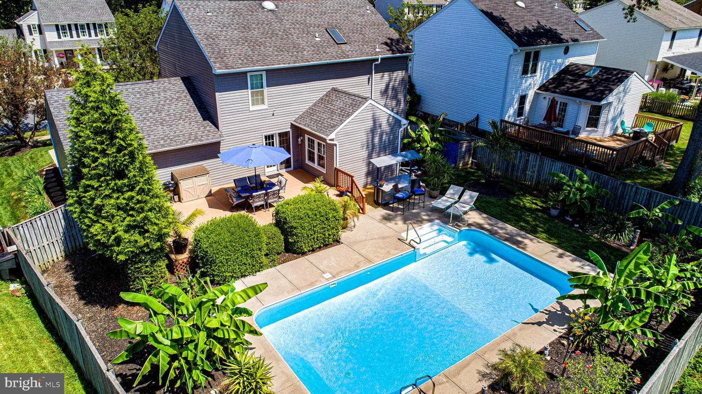 1553 Foxborough Drive photo 41