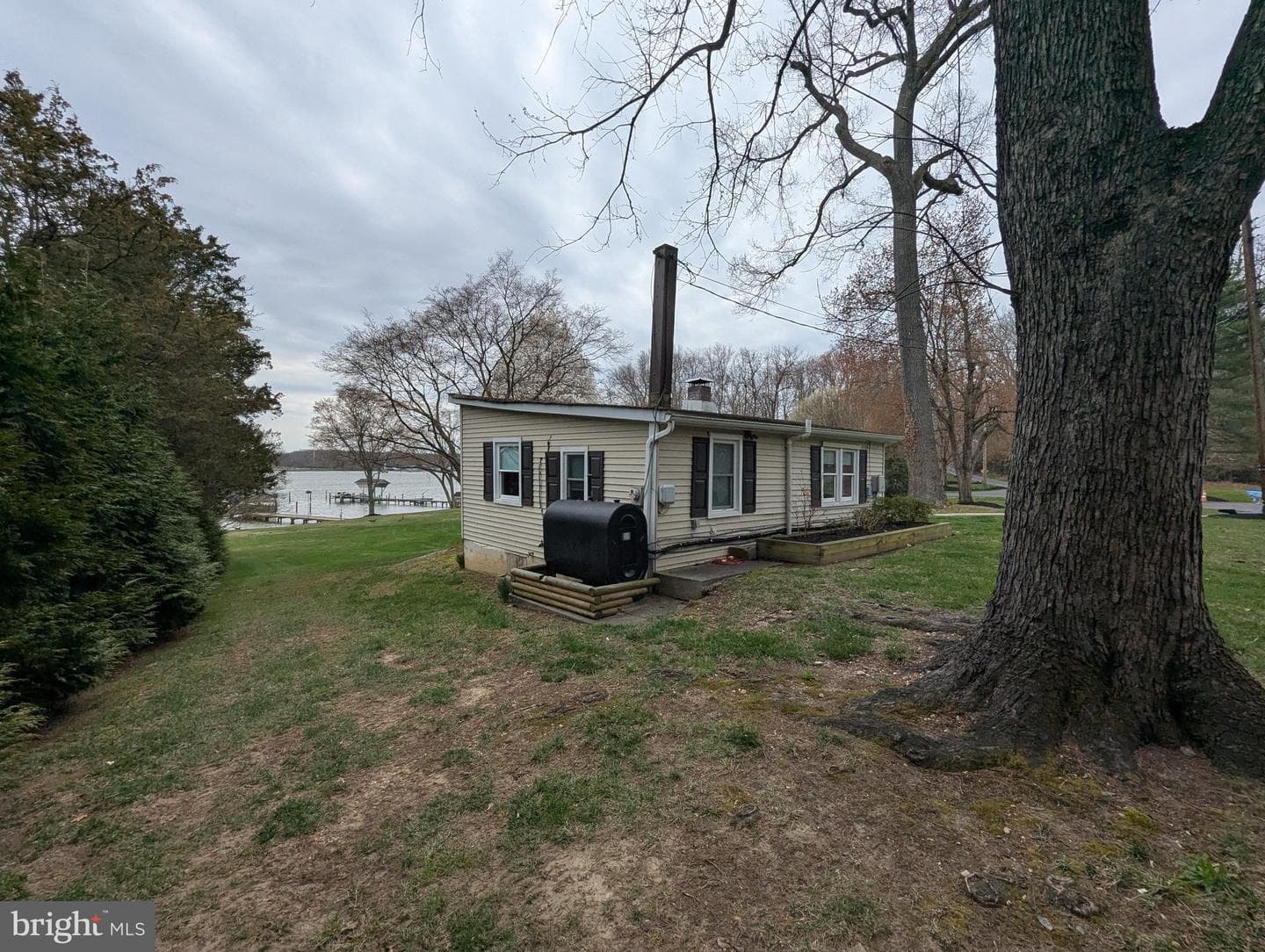 3729 Abingdon Beach Road photo 9