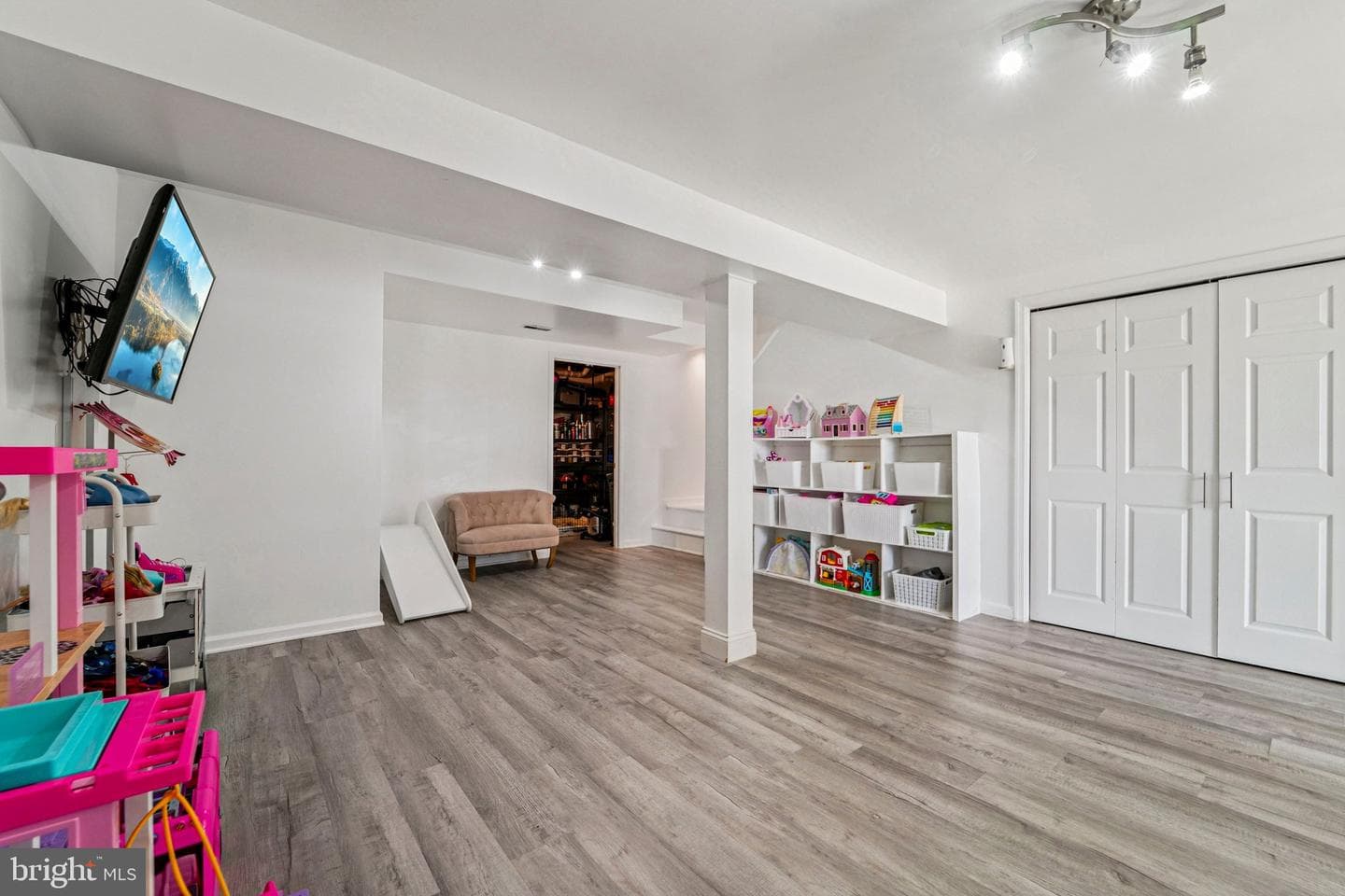 2835 Meredith Court photo 22