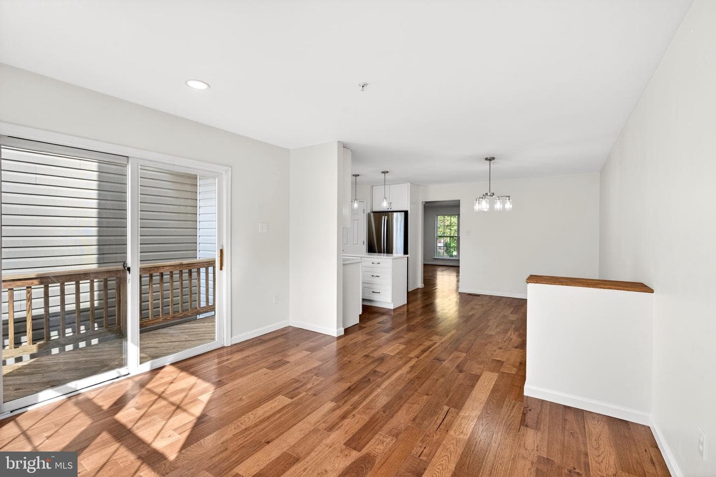 737 Shallow Ridge Court photo 18