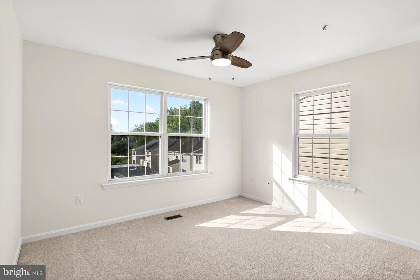 737 Shallow Ridge Court photo 30